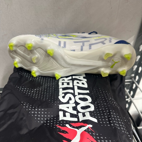 Puma Cp10 X Ultra Ultimate Firm GroundAg Soccer Cleats Mens White Blue - Picture 5 of 6